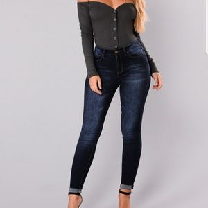Fashion Nova ankle high rise jeans